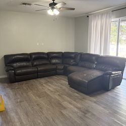 6-piece Brown Reclining Sectional Sofa with Chaise