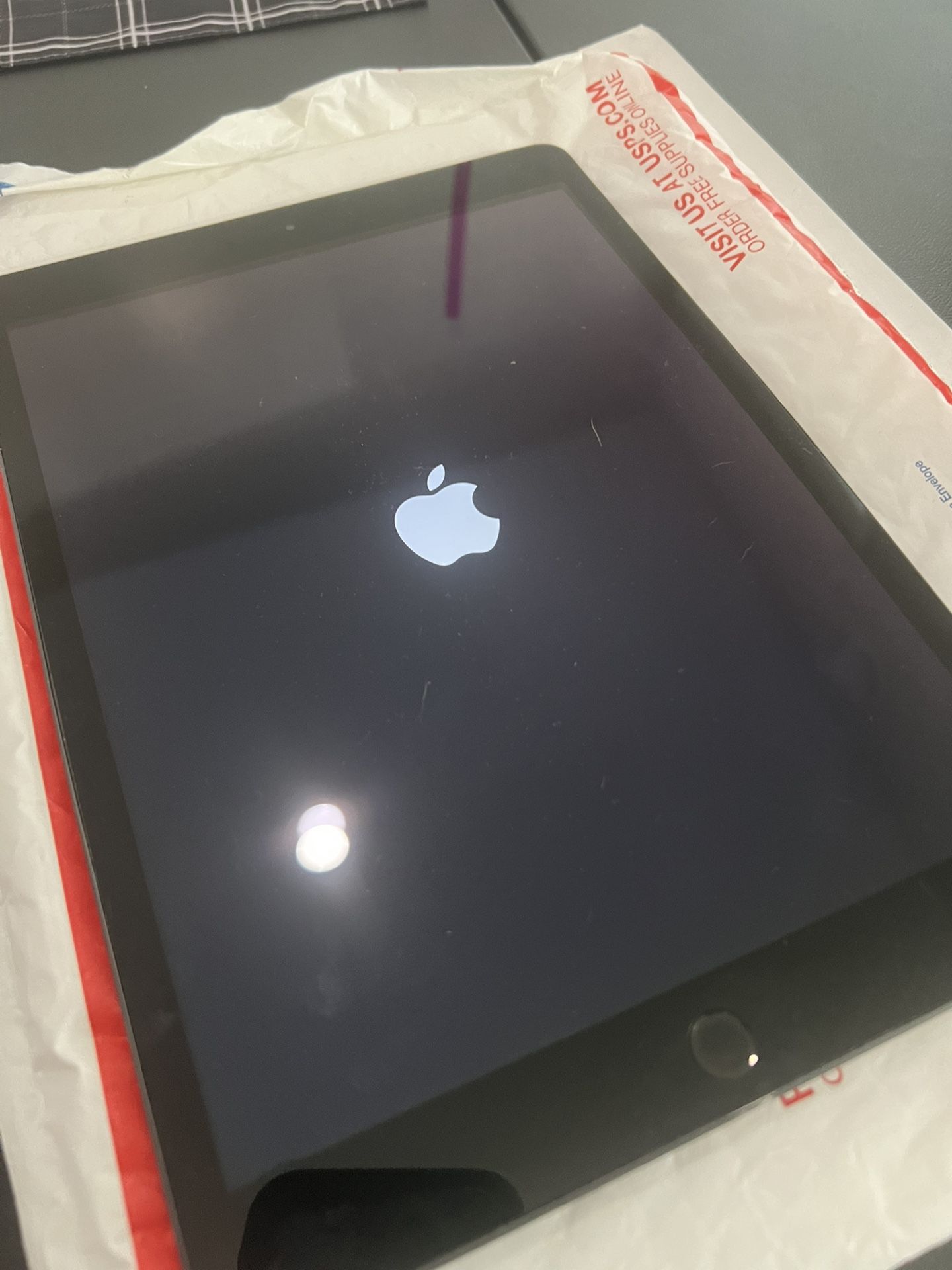 i Pad (7th Gen)