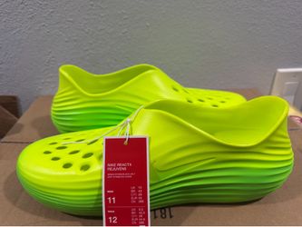 Nike Rejuven8 Green Strike size 11
