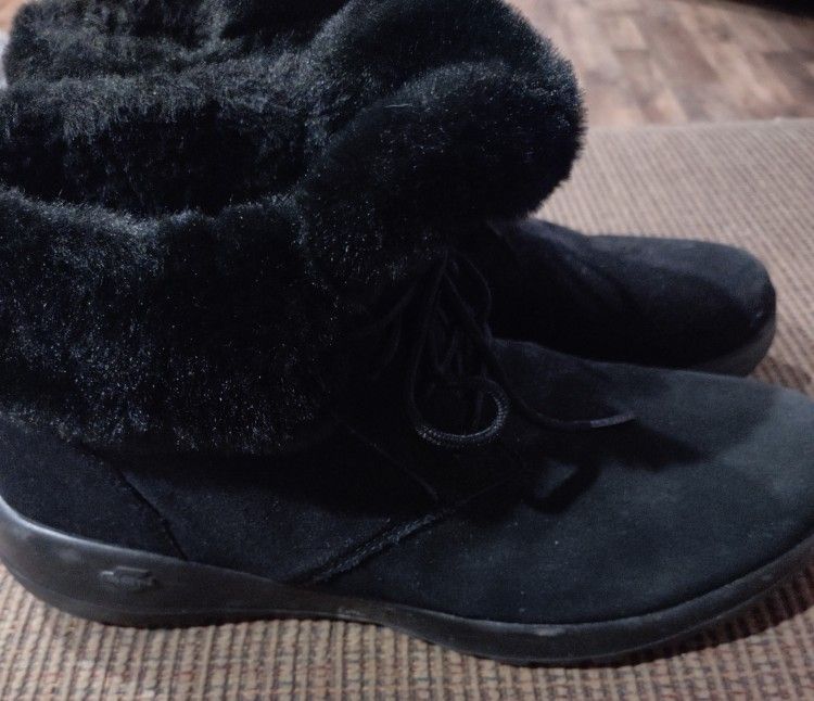 Skechers On The Go Black Fur Boots Womens Size 10 $35 Cash Pickup Southmont NC