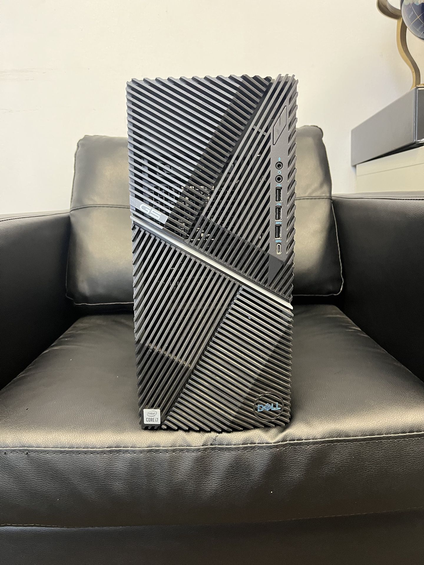 Dell G5 5000, i7-10700, 2.9 GHz, 16 GB Ram, 512 GB SSD, Geforce GTX 1660, WiFi, Win 10