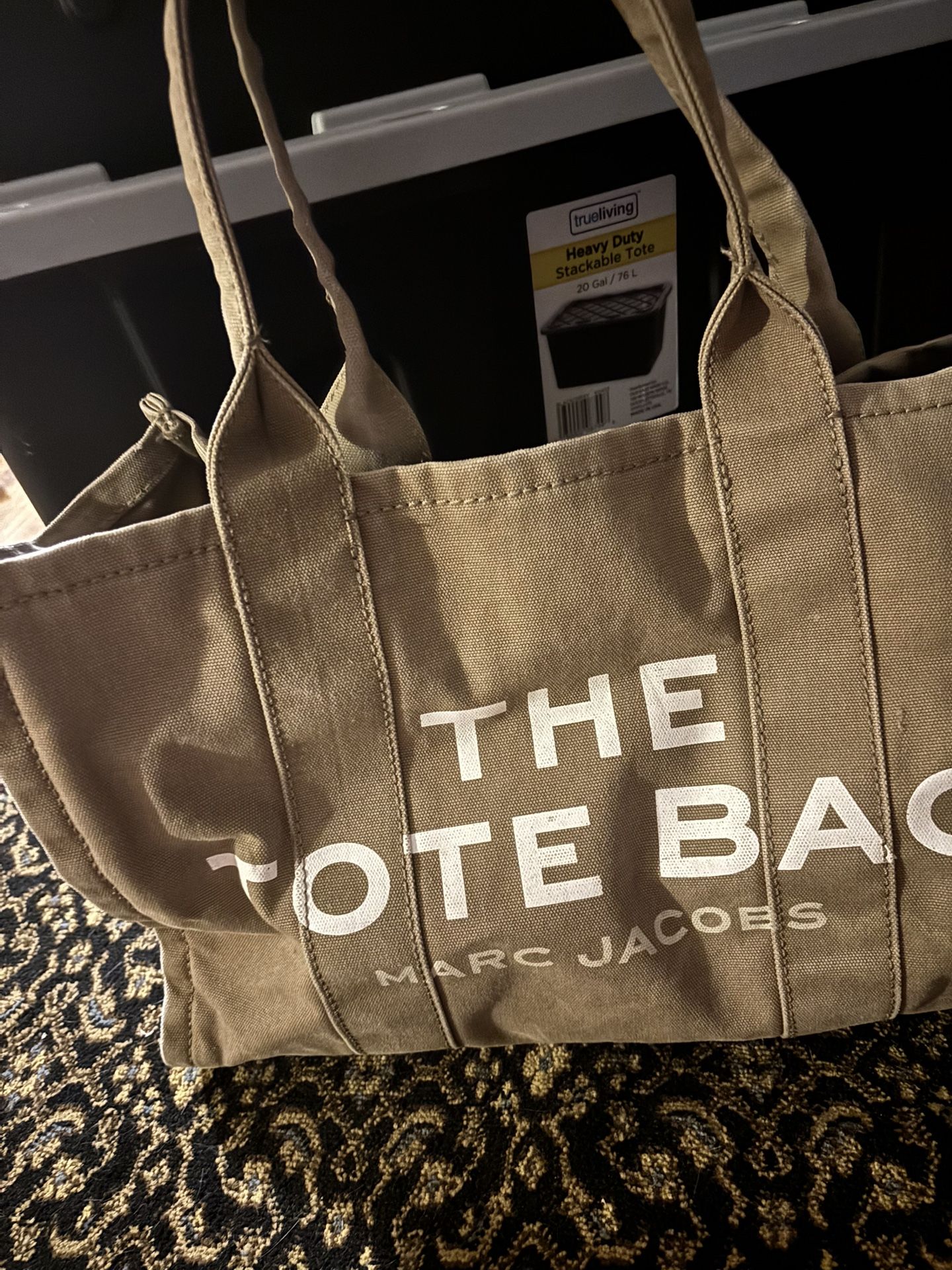 Marc Jacob Tote Bag. Army green Color. Canvas (easier To wash). Need It gone immediately