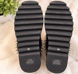 Black Spiked Platform Boots size 7m