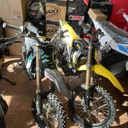 2025 Surron / Hyper Bee