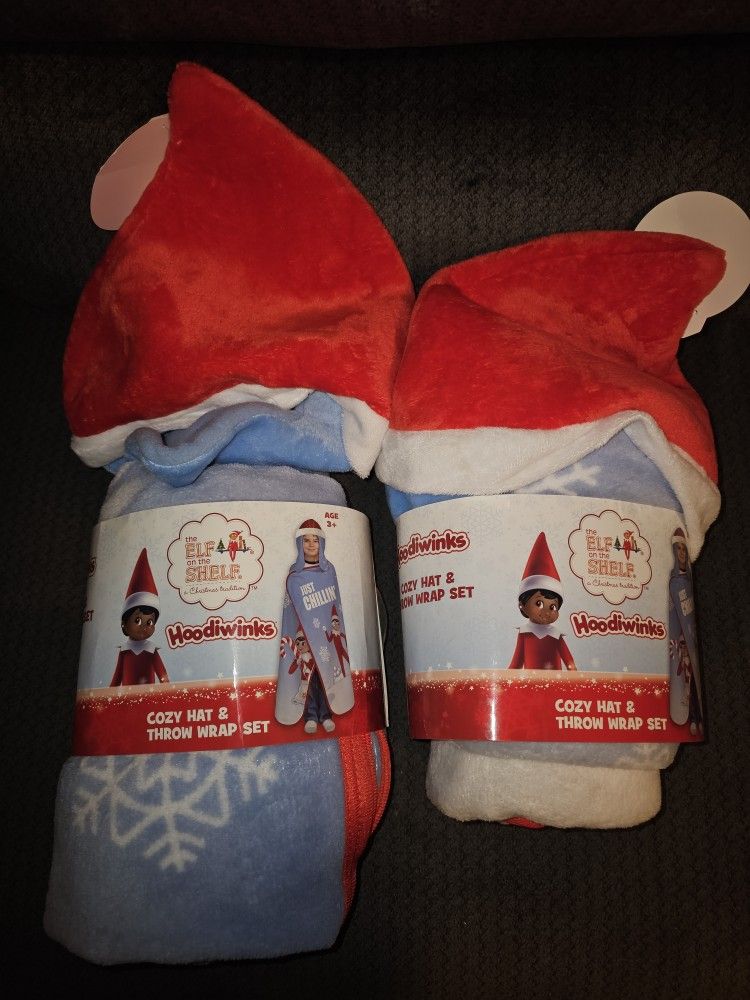 Elf on the Shelf Hoodiwink Cozy Hat & Throw Wrap Set