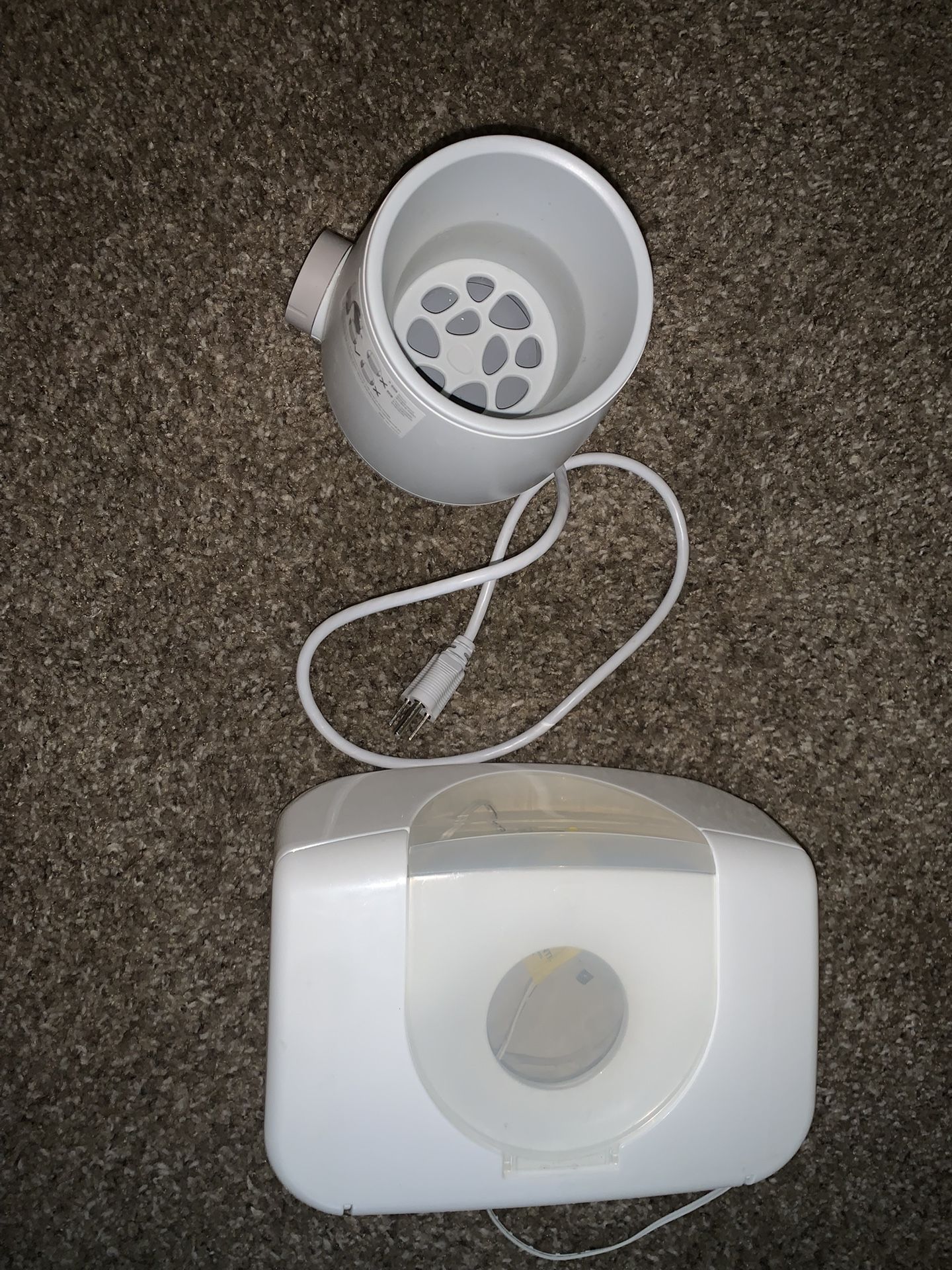 Baby Wipe Warmer And Bottle Warmer.