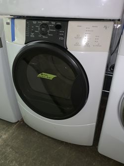 KENMORE front load electric dryer in excellent conditions with 4 months warranty