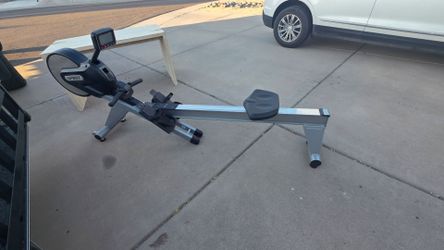Spirit rowing machine