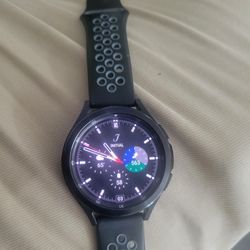 Samsung Galaxy Watch 4 Classic (Bezel)
