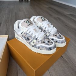 Louis Vuitton Trainers 10.5