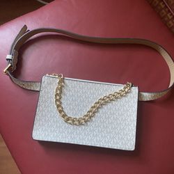 Michael Kors Purse/handbag