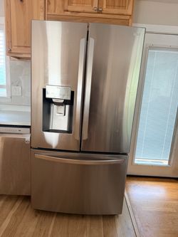 LG Stainless Steel 4-piece Appliance set