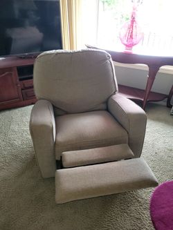 Rocker recliner