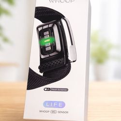 WHOOP MG + Life Membership (Worth $400) – Brand New