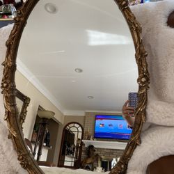 Very Gorgeous Antique  Mirror 