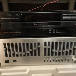 Sansui stereo graphic equalizer SE-7 and Sony 5-Disc CD Player