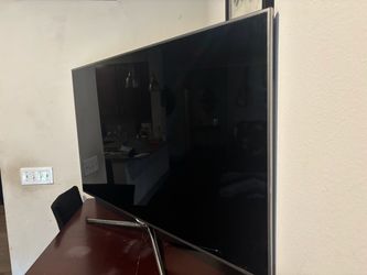 Large Flat Screen TV samasung