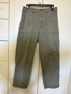Olive Green Woman's Casual Girlfriend Khaki size 8