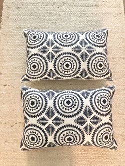 Navy Lumbar Throw Pillows X2  (20x12”)