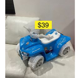 Kids ride on electric car, Dynacraft Disney Frozen 6V Little Quad 6v battery & charger