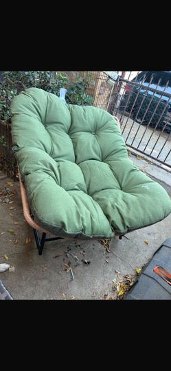 ROCKING CHAIR