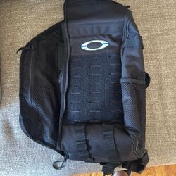 Oakley Cross bag