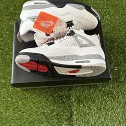 JORDAN 4 ‘WHITE CEMENT’