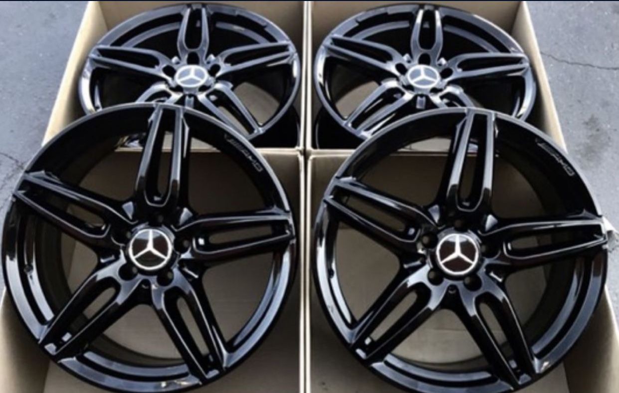 19” Mercedes E350 E400 E300 AMG Black Wheels 