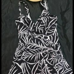 Size 16 Swimsuit New/Traje De Ballo Talla 16