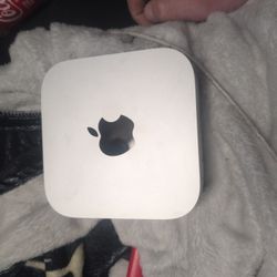 Mac Mini M4 
