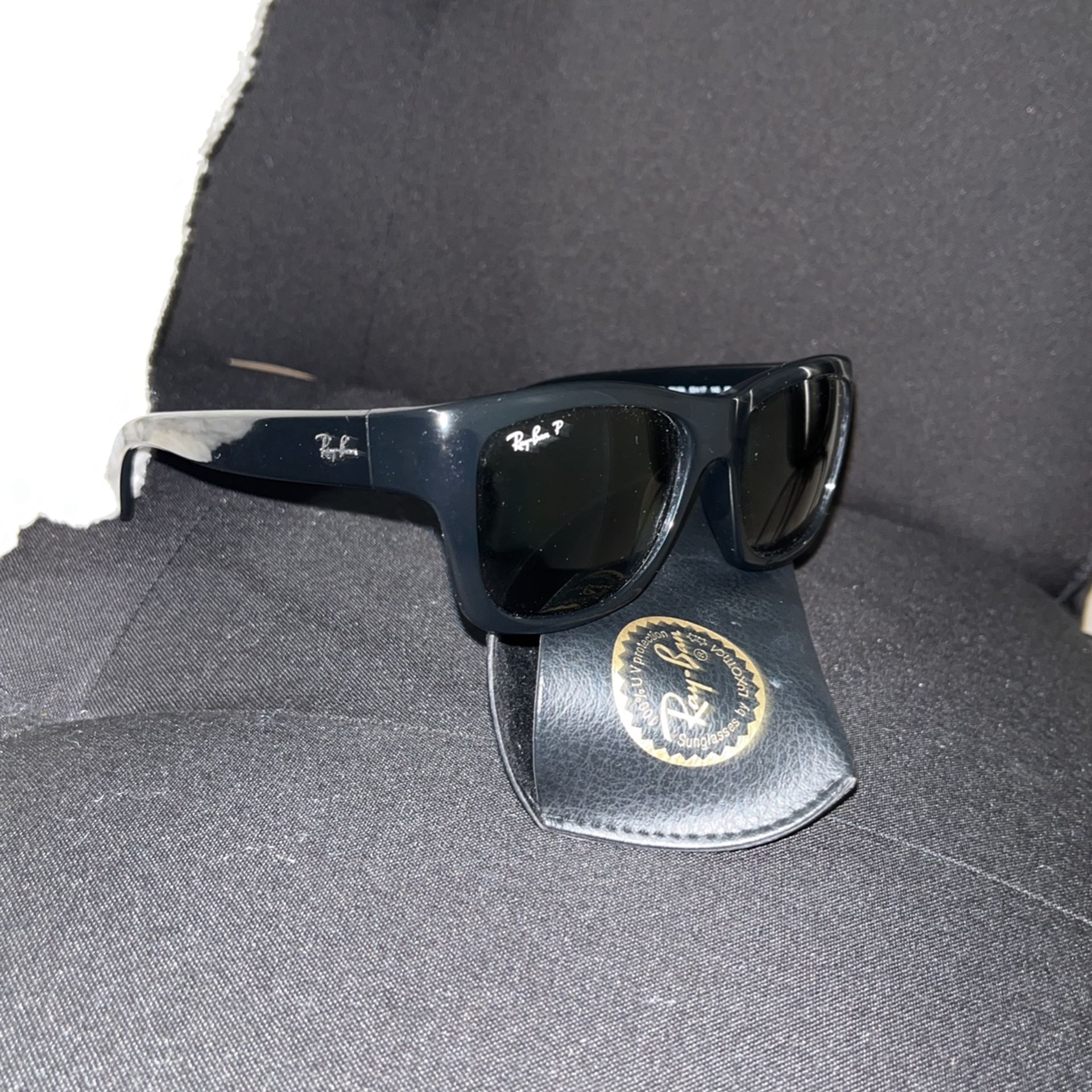 Ray-Ban Glasses 