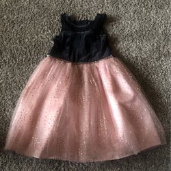 Girls Dress Size 6x. Vestido De Niña Talla 6x