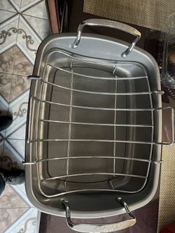 Circulon Nonstick Bakeware Roaster with a U-Rack
