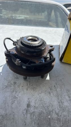 Chevy 2500 HD hub assembly