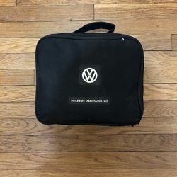 Volkswagen Roadside Assistance Kit (FULL)