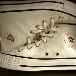 Converse Valentine Edition 