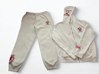 Men’s sweatsuit