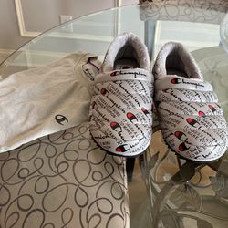 New Champion Shoe/Slippers and Shirt Medium 