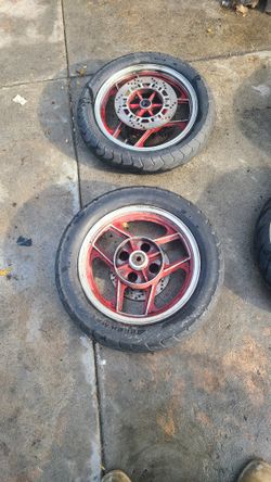 Set of Motorcycle Tires/wheels/rims $110 Obo