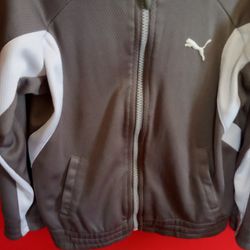 PUMA JACKET TODDLER SIZE 4T..... CHECK OUT MY PAGE FOR MORE ITEMS