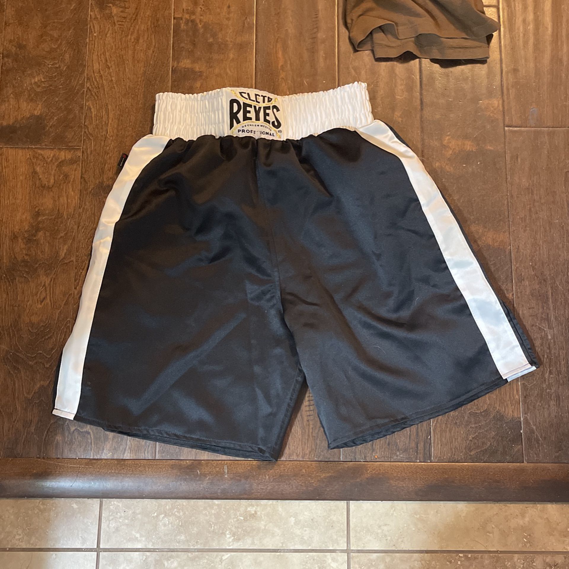 Cleto Reyes Boxing Shorts 