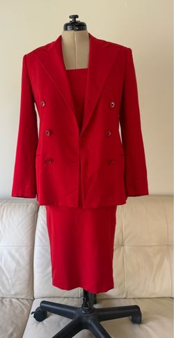 Brand: Polo Ralph LaurenSize Type: RegularSize: 10Color: RedMaterial: Wool Blend (51% Wool, 49% Rayon)Country/Region of Manufacture: United StatesStyl