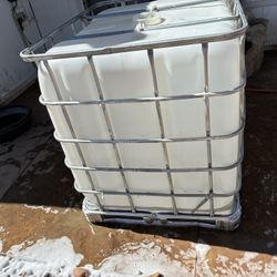 Water Tank Set Up For Pressure Washing 
