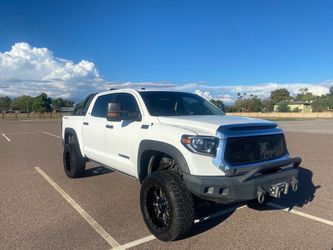 2014 Toyota tundra