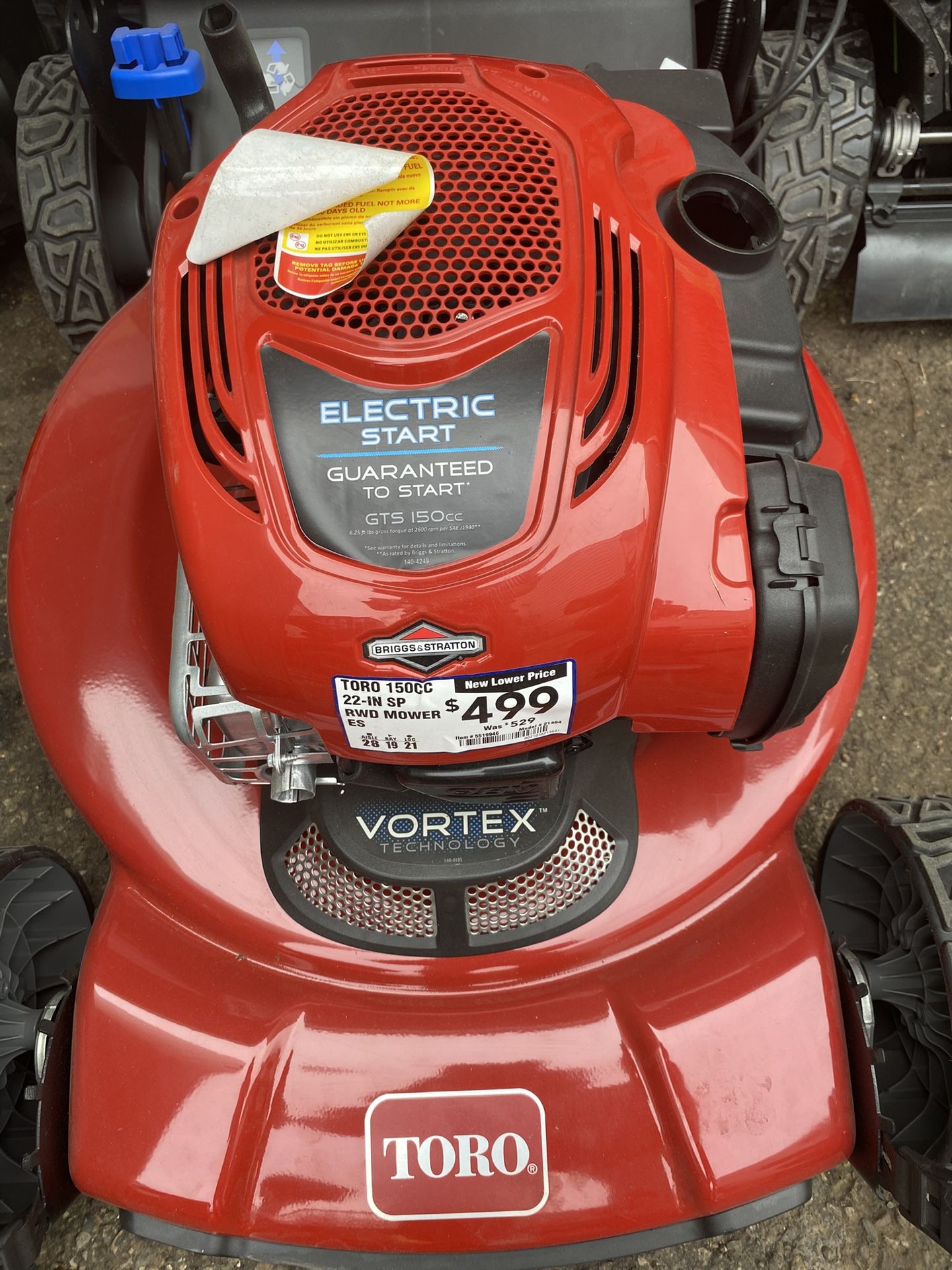 New Never Used TORO 22 Inch Lawn Mower With Electric Start Self Propelled
