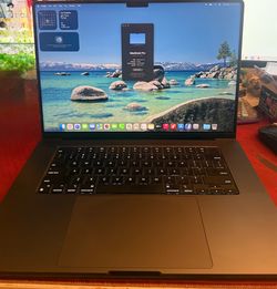 16” M4 MacBook Pro