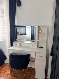 Vanity