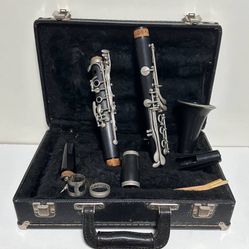 Vintage Selmer Clarinet With Case