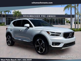 2021 Volvo XC40