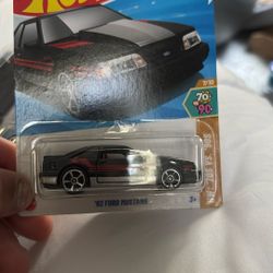 2025 Hot Wheels Case F '92 Ford Mustang HW: '70s Vs.'90s 127/250